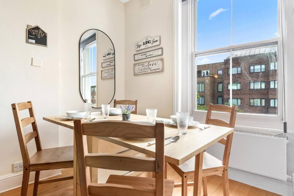 Spacious Sleep 11 With Terrace In Earls Court Ec99 Лондон Экстерьер фото