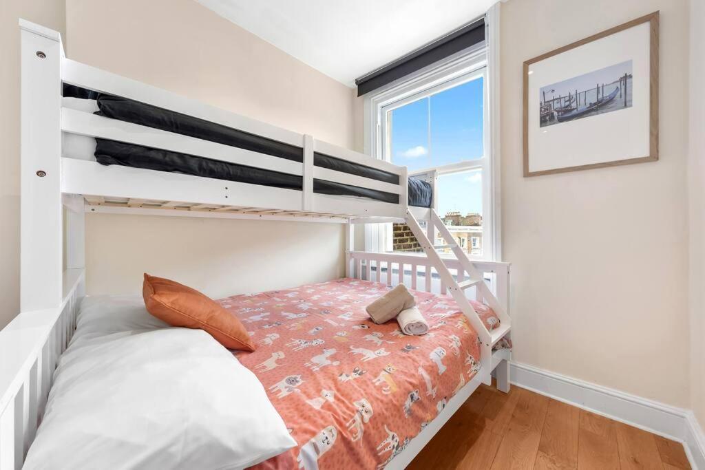 Spacious Sleep 11 With Terrace In Earls Court Ec99 Лондон Экстерьер фото